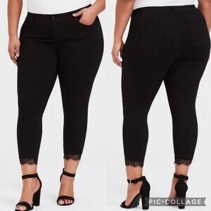 NWT Torrid Classic Lace Ankle Skinny Jean Premium Stretch Black 24R Whimsigoth